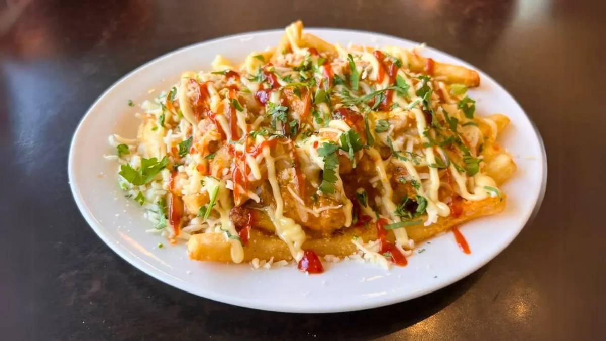 Butter Chicken Poutine