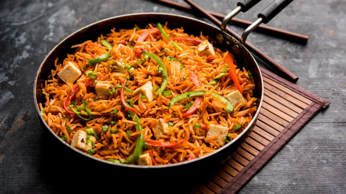 hakka veg fried rice indo chinese in maurya indian food restaurant toronto