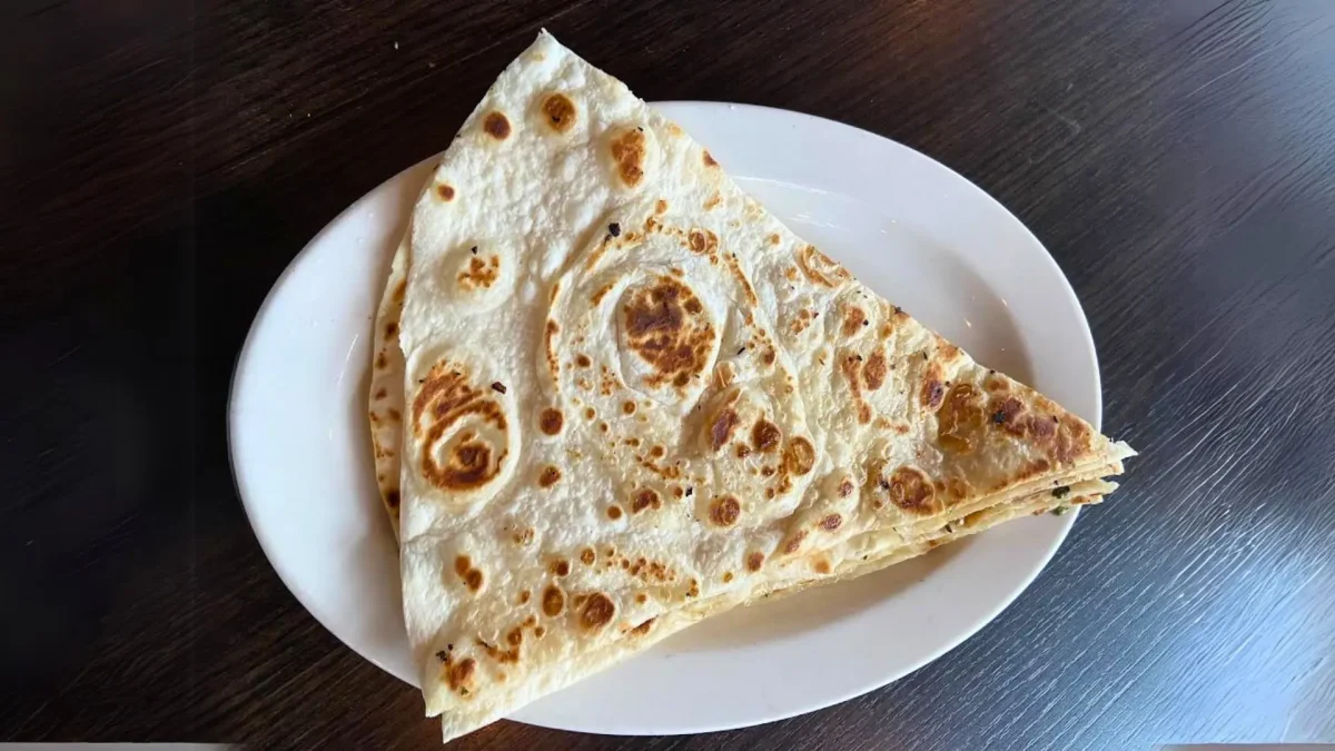 tawa plain roti in maurya mother india restaurant